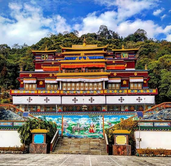 Exploring Gangtok’s Himalayan Wonders